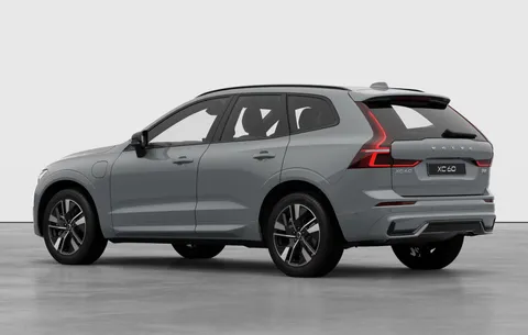  Volvo XC60 B5P PLUS DARK Thumbnail #3