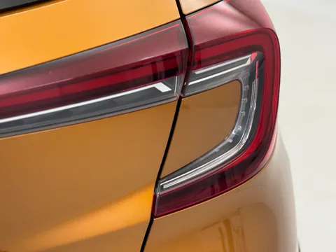 DS71MYZ Renault Captur 1.0 TCE 90 Iconic 5dr Thumbnail #31