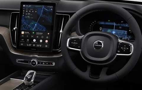  Volvo XC60 HYBRID T6 PLUS Thumbnail #4