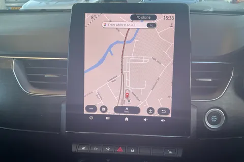 HK74RGY Renault ARKANA 1.6 E-Tech FHEV 145 Esprit Alpine 5dr Auto Thumbnail #18