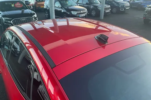 HK74RGY Renault ARKANA 1.6 E-Tech FHEV 145 Esprit Alpine 5dr Auto Thumbnail #24