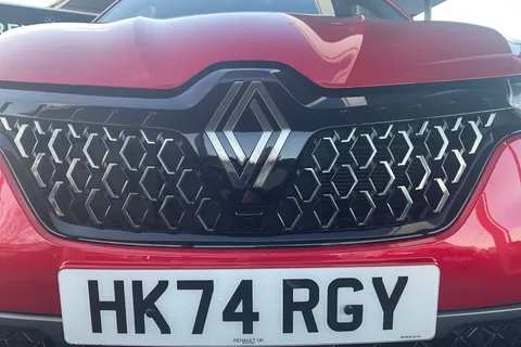 HK74RGY Renault ARKANA 1.6 E-Tech FHEV 145 Esprit Alpine 5dr Auto Thumbnail #27