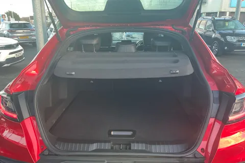 HK74RGY Renault ARKANA 1.6 E-Tech FHEV 145 Esprit Alpine 5dr Auto Thumbnail #40