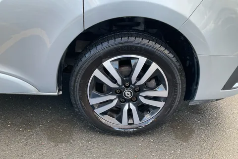 YK23ZJG Renault Trafic LL30 Blue dCi 170 Sport Van EDC Thumbnail #14