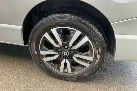 YK23ZJG Renault Trafic LL30 Blue dCi 170 Sport Van EDC Thumbnail #17