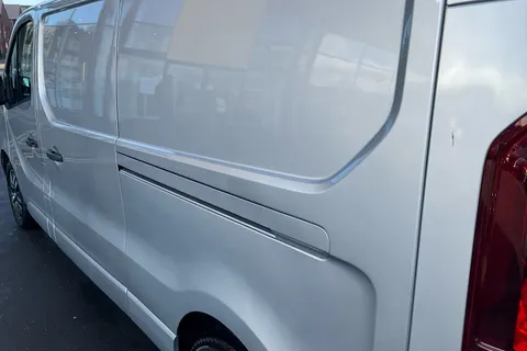 YK23ZJG Renault Trafic LL30 Blue dCi 170 Sport Van EDC Thumbnail #40