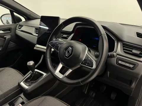 DX74VHC Renault Captur 1.0 TCE 90 Techno 5dr Thumbnail #12