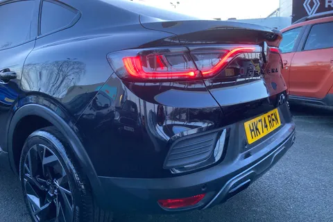 HK74RFN Renault ARKANA 1.6 E-Tech FHEV 145 Esprit Alpine 5dr Auto Thumbnail #34