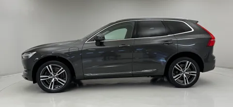 YP70BPU Volvo XC60 2.0 T8 Recharge PHEV Inscription Pro 5dr AWD Auto Thumbnail #3