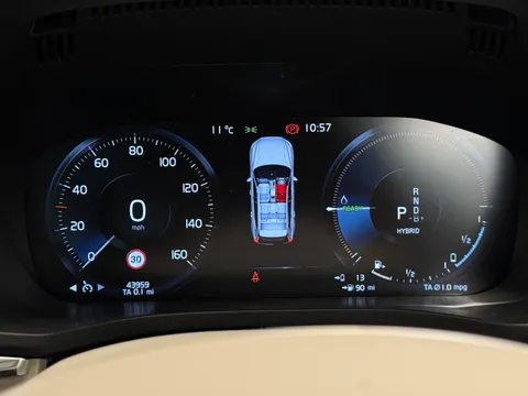 YP70BPU Volvo XC60 2.0 T8 Recharge PHEV Inscription Pro 5dr AWD Auto Thumbnail #35