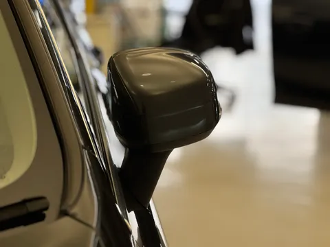 YP70BPU Volvo XC60 2.0 T8 Recharge PHEV Inscription Pro 5dr AWD Auto Thumbnail #41