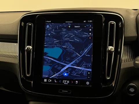 DS72VNH Volvo XC40 2.0 B3P Plus Dark 5dr Auto Thumbnail #29