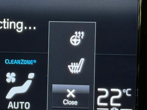 DN71HPL Volvo XC40 2.0 B4P R DESIGN 5dr AWD Auto Thumbnail #30