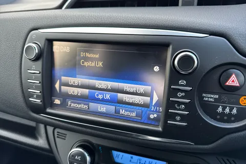 WO19AFE Toyota Yaris 1.5 Hybrid GR-Sport 5dr CVT [Nav] Thumbnail #16