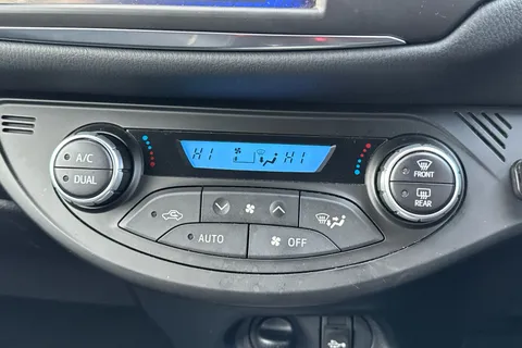 WO19AFE Toyota Yaris 1.5 Hybrid GR-Sport 5dr CVT [Nav] Thumbnail #19