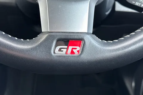 WO19AFE Toyota Yaris 1.5 Hybrid GR-Sport 5dr CVT [Nav] Thumbnail #21