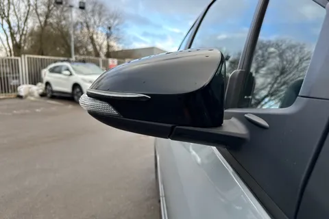 WO19AFE Toyota Yaris 1.5 Hybrid GR-Sport 5dr CVT [Nav] Thumbnail #33