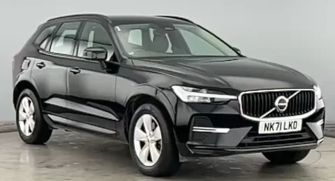 NK71LKO Volvo XC60 2.0 B5P Momentum 5dr Geartronic Thumbnail #1