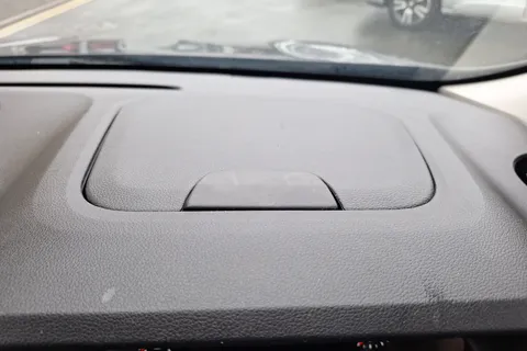 YK23ZLP Renault Trafic LL30 Blue dCi 170 Sport Van EDC Thumbnail #40