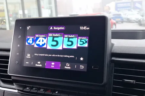 YK23ZLP Renault Trafic LL30 Blue dCi 170 Sport Van EDC Thumbnail #34