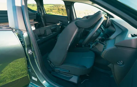 Dacia Jogger Extreme HYBRID 155  Thumbnail #13