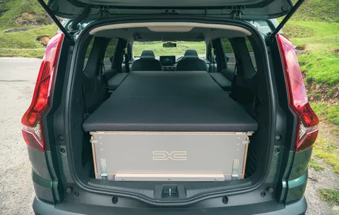 Dacia Jogger Extreme HYBRID 155  Thumbnail #16