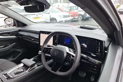 BF75YMC Renault Austral E-Tech Full Hybrid Techno Esprit Alpine 5dr Auto Thumbnail #34