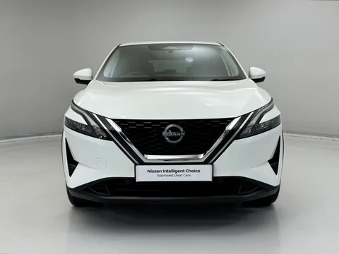 DY72ZRP Nissan Qashqai 1.3 DiG-T MH 158 N-Connecta 5dr Thumbnail #5