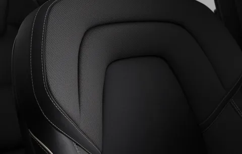  Volvo XC60 HYBRID T6 PLUS BLACK EDITION Thumbnail #6