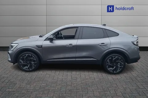 HK74RKX Renault ARKANA 1.6 E-Tech FHEV 145 Esprit Alpine 5dr Auto Thumbnail #7