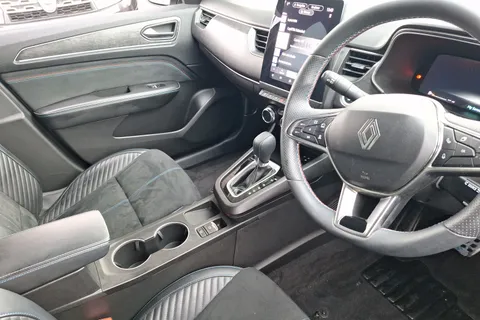 HK74RKX Renault ARKANA 1.6 E-Tech FHEV 145 Esprit Alpine 5dr Auto Thumbnail #13