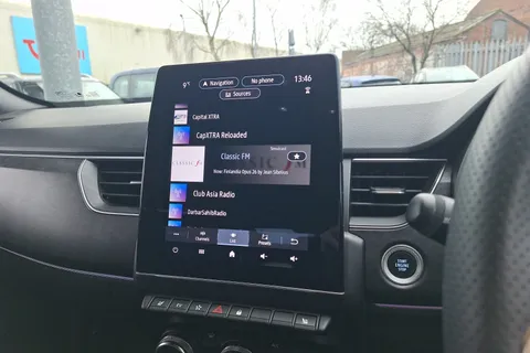 HK74RKX Renault ARKANA 1.6 E-Tech FHEV 145 Esprit Alpine 5dr Auto Thumbnail #39