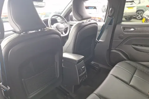 HK74RKX Renault ARKANA 1.6 E-Tech FHEV 145 Esprit Alpine 5dr Auto Thumbnail #31