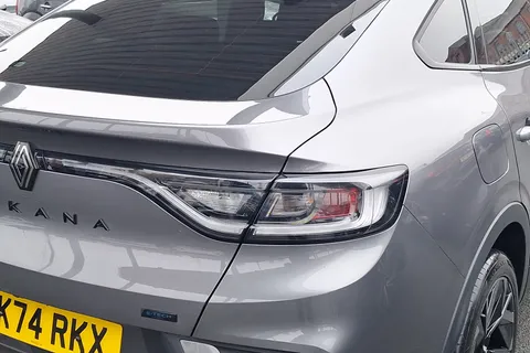 HK74RKX Renault ARKANA 1.6 E-Tech FHEV 145 Esprit Alpine 5dr Auto Thumbnail #18