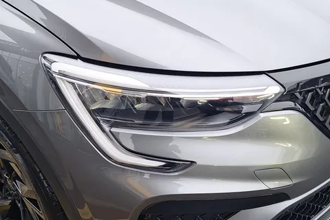 HK74RKX Renault ARKANA 1.6 E-Tech FHEV 145 Esprit Alpine 5dr Auto Thumbnail #14