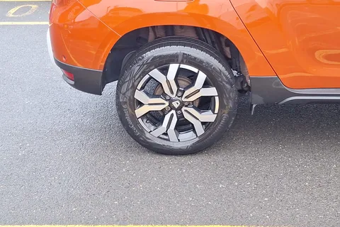 BK22MXU Dacia Duster 1.0 TCe 100 Bi-Fuel Prestige 5dr Thumbnail #5