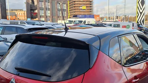 HV18WGN Renault Captur 1.5 dCi 90 Signature X Nav 5dr Thumbnail #11