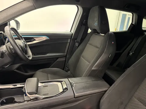 24 of 36 for Renault Austral E-Tech FHEV Techno Esprit Alpine 5dr Auto