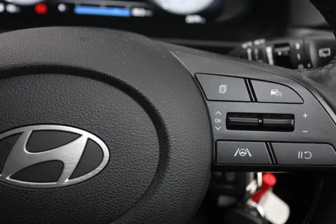 DF74HFJ Hyundai i20 1.0T GDi Premium 5dr DCT Thumbnail #22