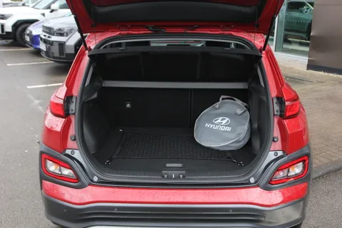 8 of 39 for Hyundai Kona 150kW Premium SE 64kWh 5dr Auto