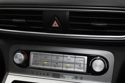 31 of 39 for Hyundai Kona 150kW Premium SE 64kWh 5dr Auto