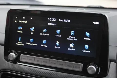 34 of 39 for Hyundai Kona 150kW Premium SE 64kWh 5dr Auto