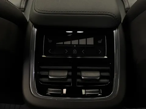 DU75XON Volvo XC60 2.0 B5P Plus Black Edition 5dr AWD Geartronic Thumbnail #13