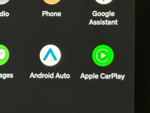 DU75XON Volvo XC60 2.0 B5P Plus Black Edition 5dr AWD Geartronic Thumbnail #25