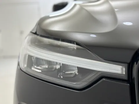 DU75XON Volvo XC60 2.0 B5P Plus Black Edition 5dr AWD Geartronic Thumbnail #34