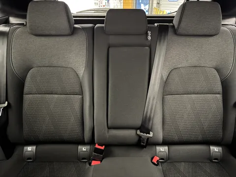 KY22ZCJ Nissan Qashqai 1.3 DiG-T MH N-Connecta 5dr Thumbnail #18