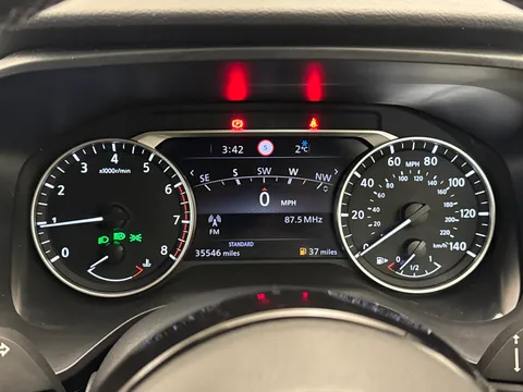 KY22ZCJ Nissan Qashqai 1.3 DiG-T MH N-Connecta 5dr Thumbnail #28