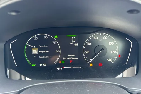 DA25KPG Honda Civic 2.0 eHEV Elegance 5dr CVT Thumbnail #12