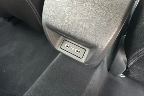 DA25KPG Honda Civic 2.0 eHEV Elegance 5dr CVT Thumbnail #34