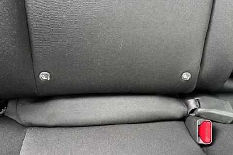 DA25KPG Honda Civic 2.0 eHEV Elegance 5dr CVT Thumbnail #35